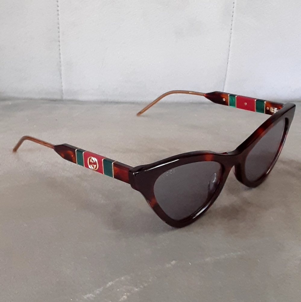 Dark brown cateye Gucci sunglasses